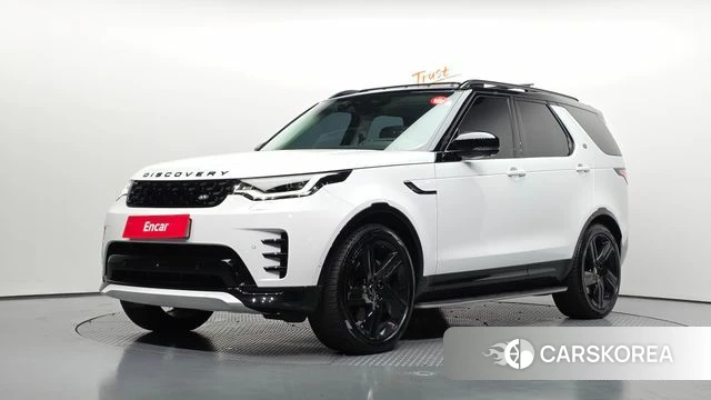 Land Rover Discovery 5 2025 Черный из Кореи