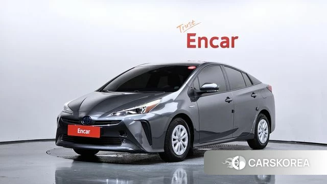 Toyota Prius 4th Generation 2021 Серый из Кореи