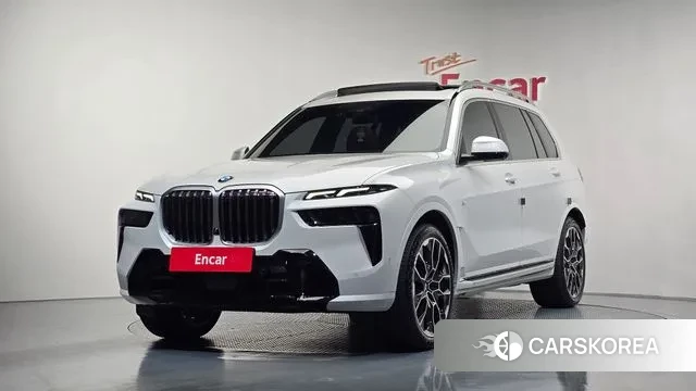 BMW X7 (G07) 2024 Белый из Кореи