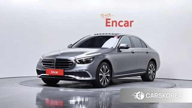 Mercedes-Benz E-Class W213 2021 Серый из Кореи