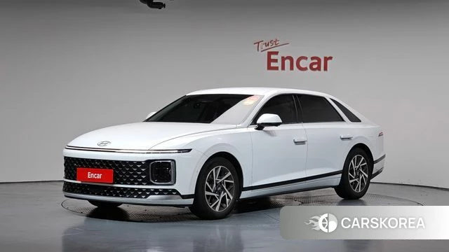 Hyundai Grandeur (GN7) 2023 Белый из Кореи