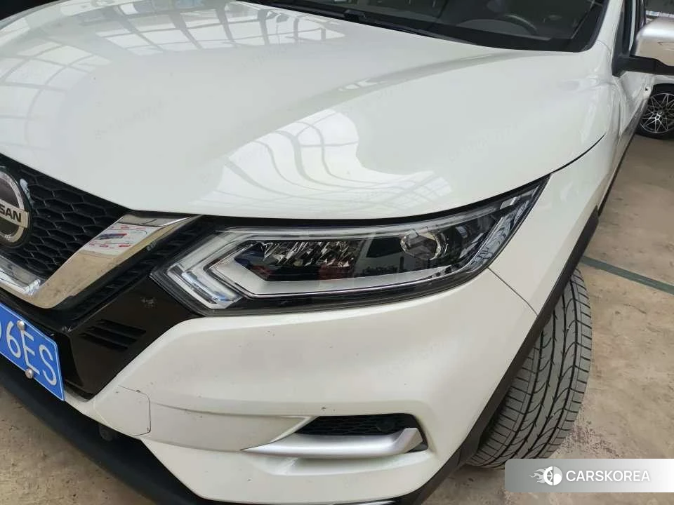 Nissan Qashqai 2021 Белый из Китая