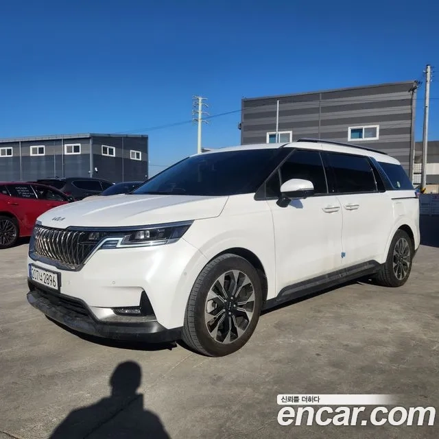 Kia Carnival 4th generation 2023 Белый из Кореи