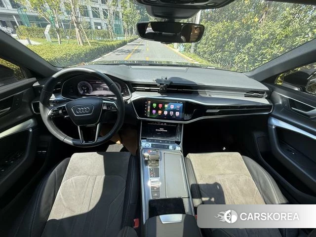 Audi A6L PHEV 2021 Черный из Китая