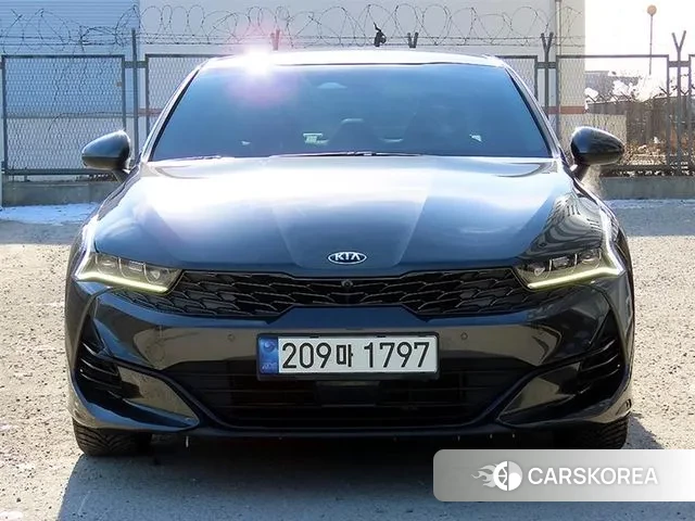 Kia K5 3rd generation 2021 Серый из Кореи