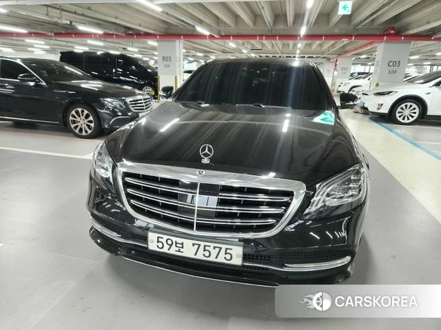 Mercedes-Benz S-Class W222 2018 Черный из Кореи