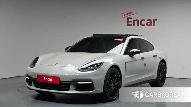 Porsche Panamera (971) 2020 Серебристо-серый из Кореи