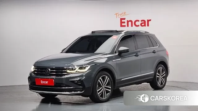 Volkswagen Tiguan second Generation 2022 Серый из Кореи