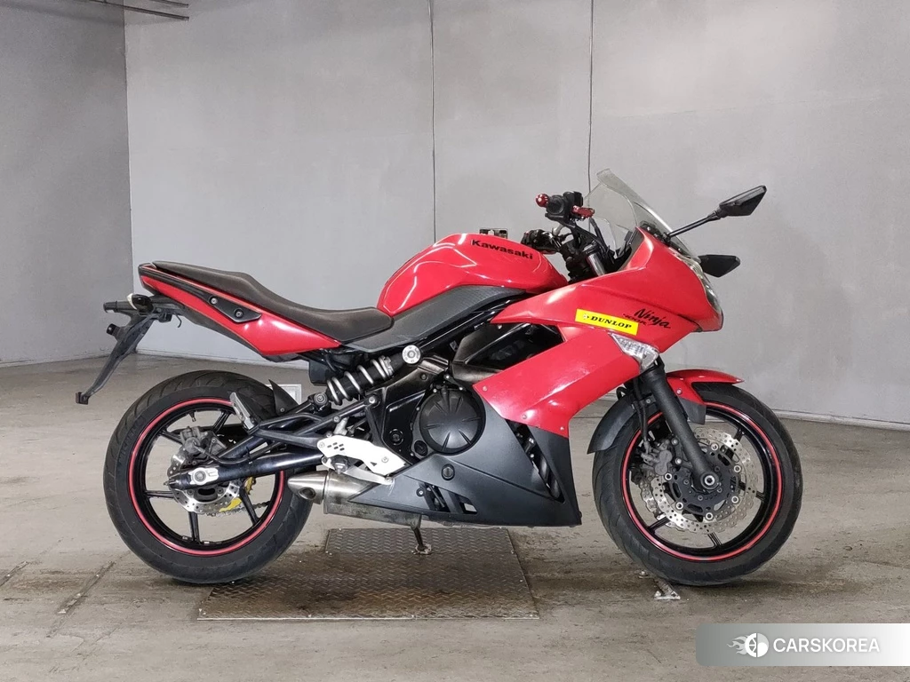 Проданный Kawasaki NINJA 400R 2012 из Японии