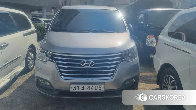 Hyundai The New Grand Starex 2019 Серебристо-серый из Кореи