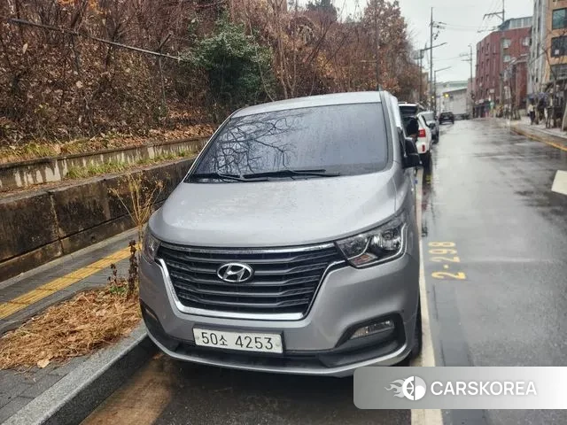 Hyundai The New Grand Starex 2018 Серебряный из Кореи