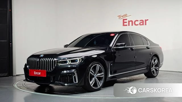 BMW 7 Series (G11) 2021 Черный из Кореи