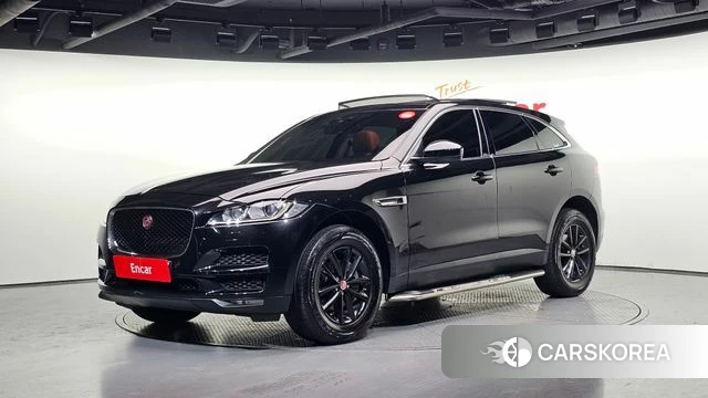 Jaguar F-PACE 2018 Черный из Кореи