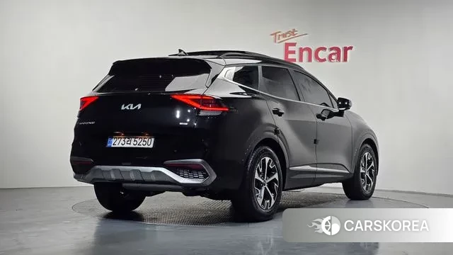 Kia Sportage 5th Generation Hybrid 2024 Черный из Кореи