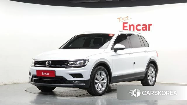 Volkswagen Tiguan second Generation 2018 Белый из Кореи