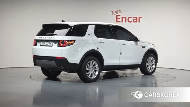 Land Rover Discovery Sports 2018 Белый из Кореи