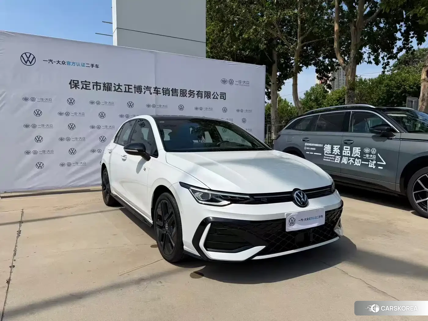 Volkswagen Golf 2025 Белый из Китая