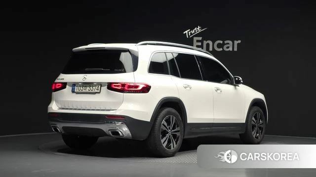Mercedes-Benz GLB-Class X247 2021 Белый из Кореи