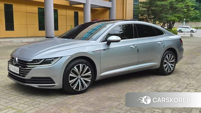 Volkswagen Arteon 2019 Серебряный из Кореи
