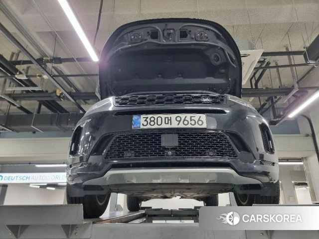 Land Rover Discovery Sports 2nd Generation 2024 Черный из Кореи