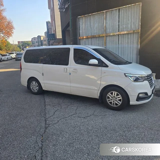 Hyundai The New Grand Starex 2018 Белый из Кореи