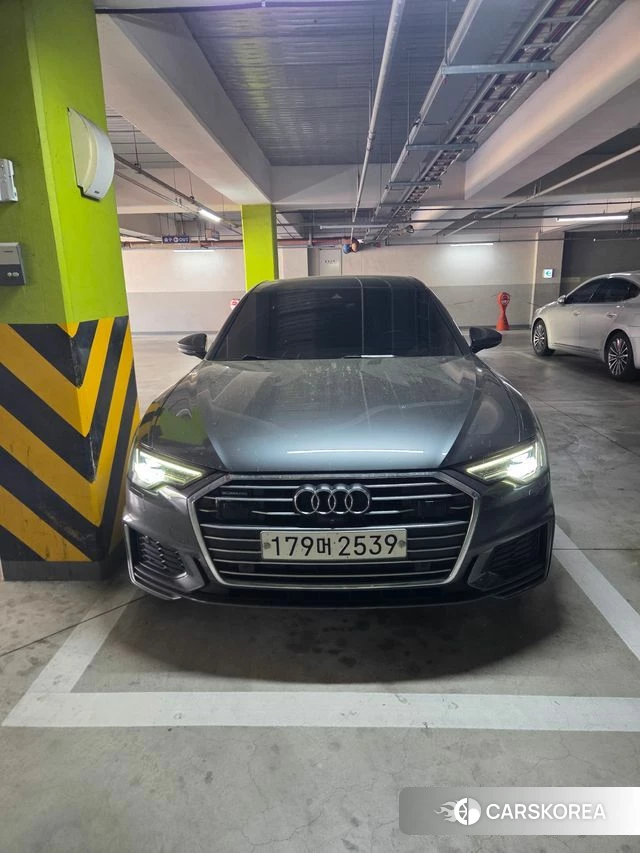 Audi A6 (C8) 2019 Серый из Кореи