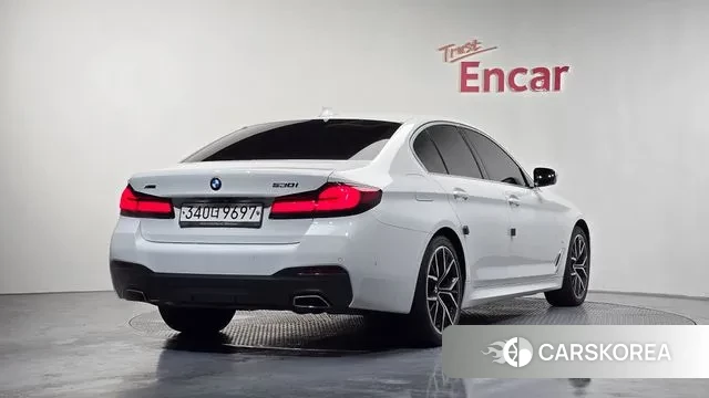 BMW 5 Series (G30) 2020 Белый из Кореи