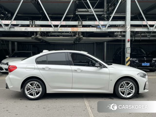 BMW 1 series 2021 Белый из Китая
