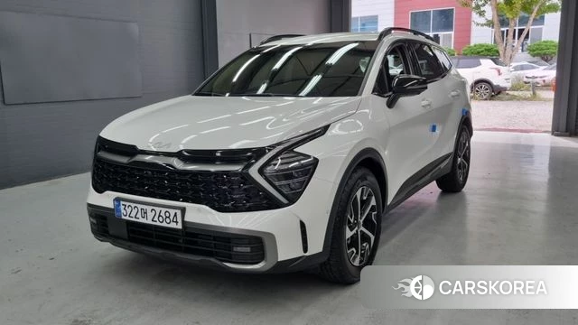 Kia Sportage 5th Generation Hybrid 2023 Белый из Кореи