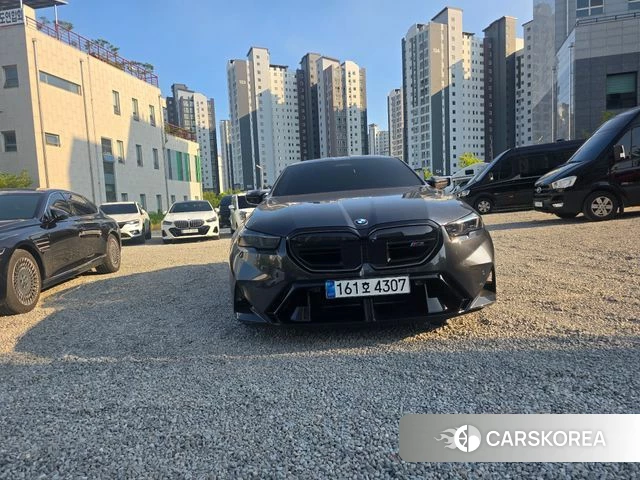 BMW M5 (G90) 2026 Серый из Кореи