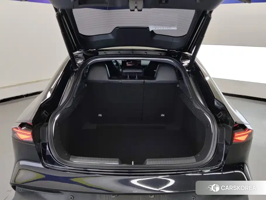 Chang'an UNI-V 2025 Черный из Китая