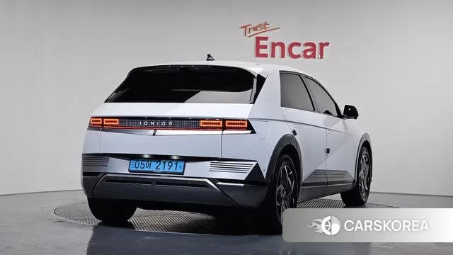 Hyundai Ionic 5 2023 Белый из Кореи