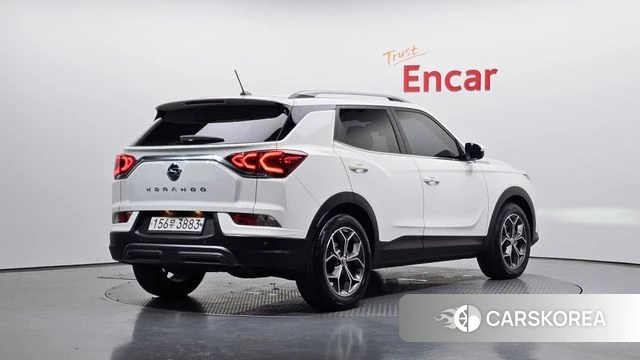 Ssangyong Beautiful Korando 2019 Белый из Кореи