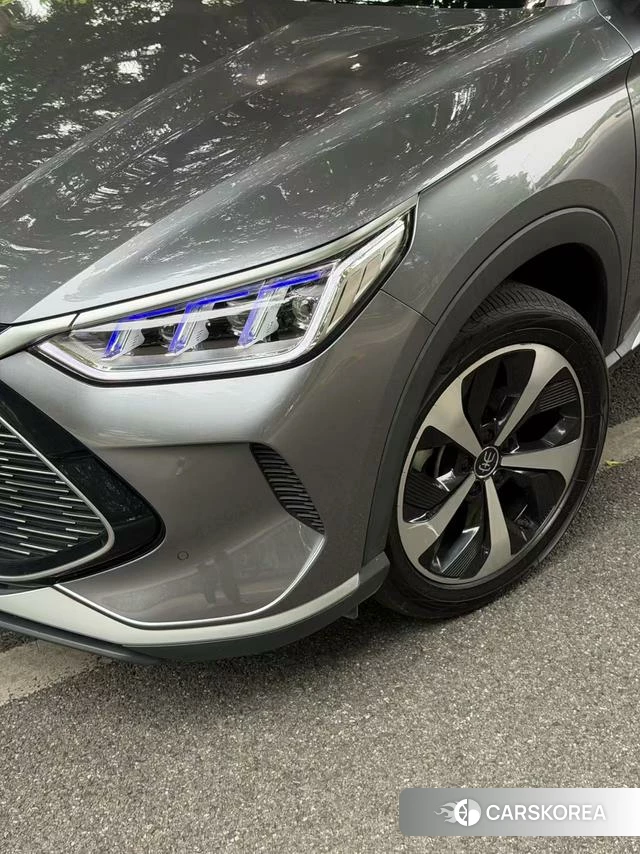 BYD Song PLUS DM 2022 Серебристо-серый из Китая