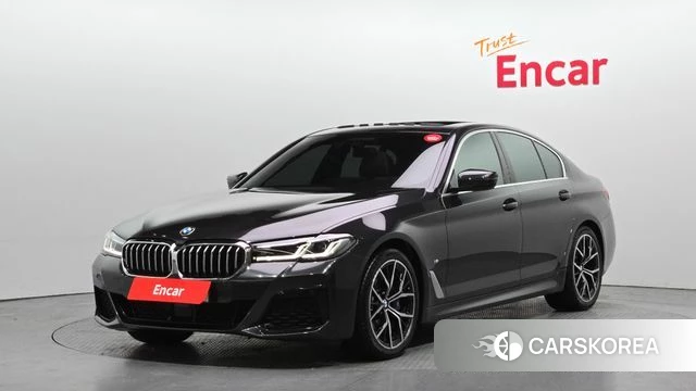 BMW 5 Series (G30) 2023 Серый из Кореи