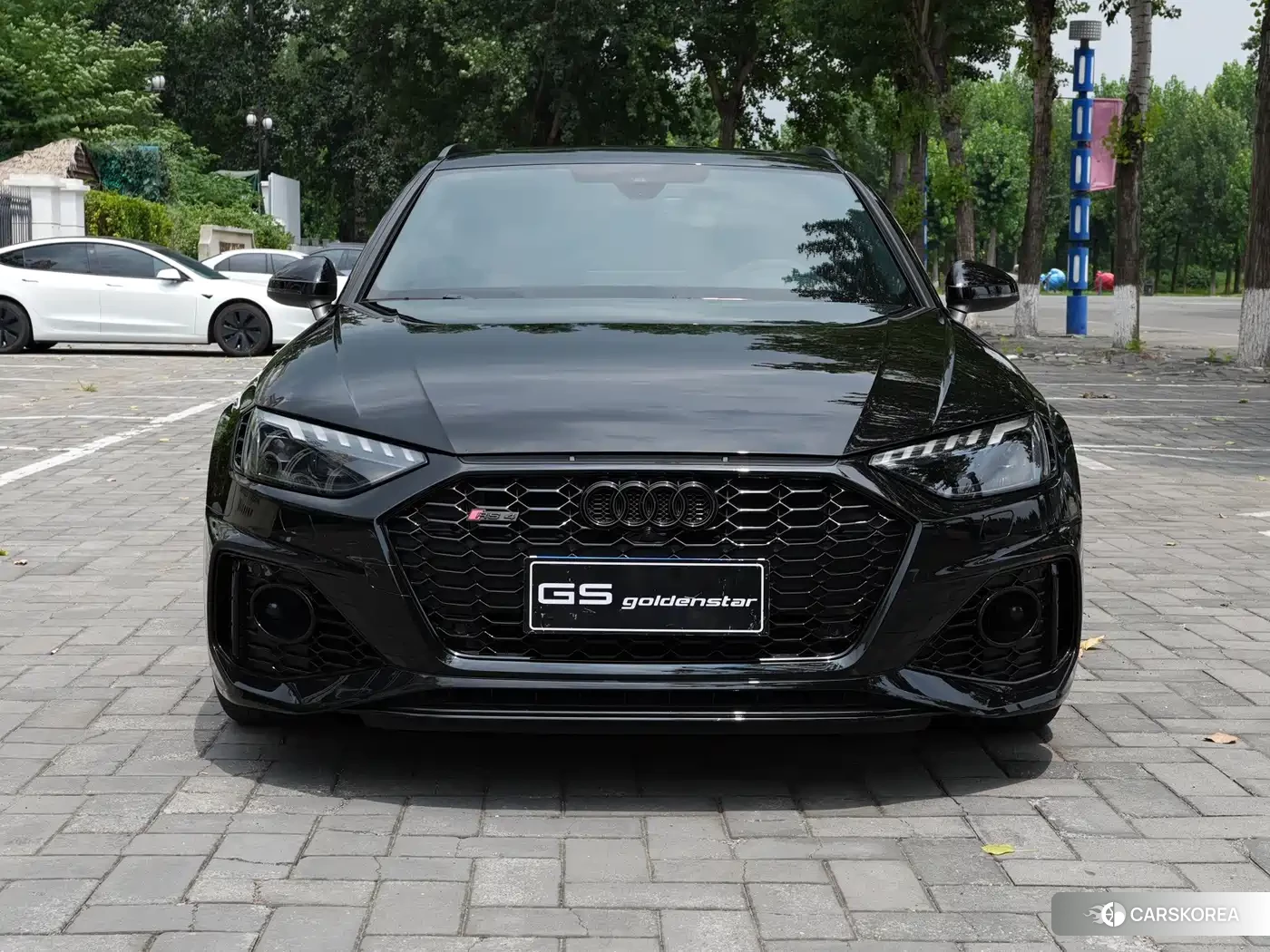 Audi RS 4 2024 Черный из Китая