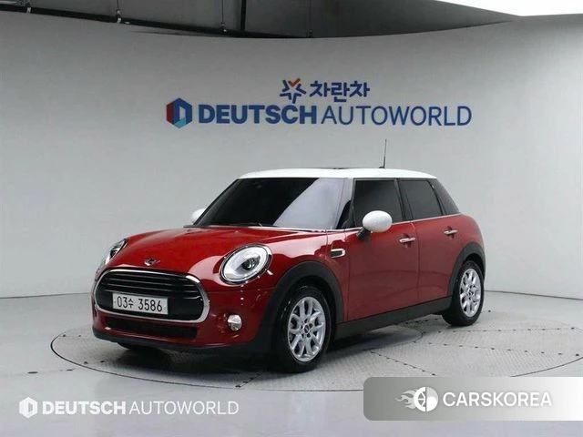 Mini Cooper D 2018 Красный из Кореи