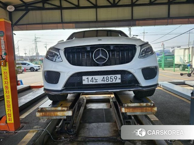 Mercedes-Benz GLE - Class W166 2018 Белый из Кореи