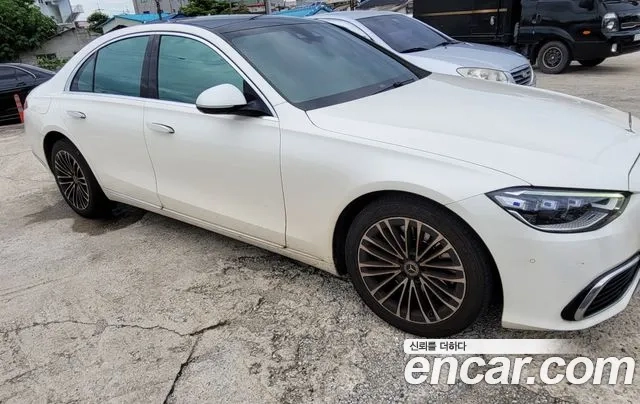 Mercedes-Benz S-Class W223 2021 Жемчужный цвет из Кореи