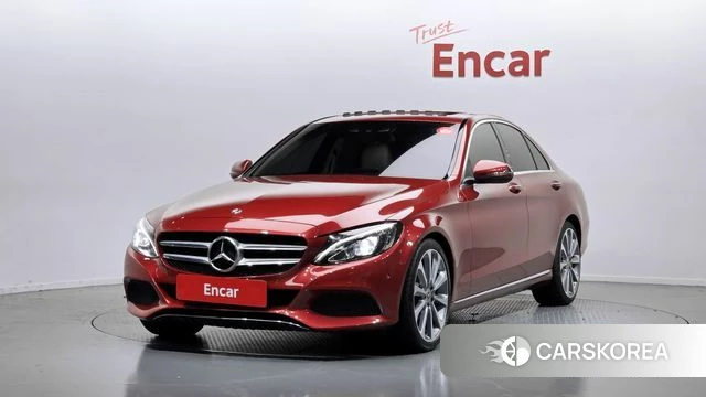 Mercedes-Benz C-Class W205 2018 Красный из Кореи
