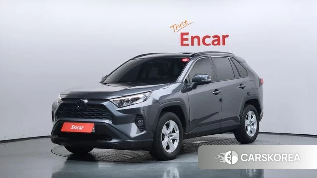 Toyota RAV4 5th Generation 2019 Серый из Кореи