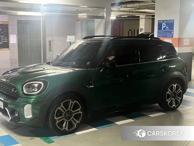 Mini Cooper S Countryman 2023 Зеленый из Кореи