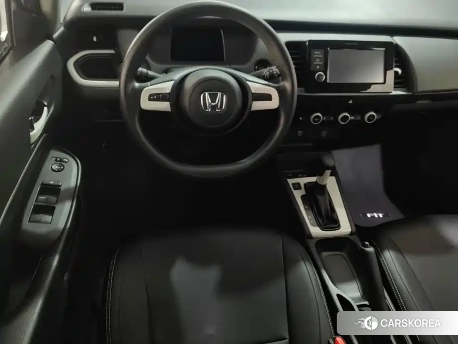 Honda Fit 2022 Белый из Китая