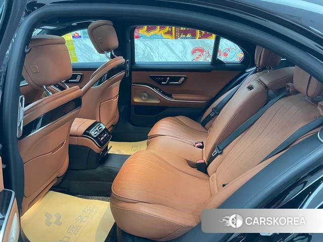 Mercedes-Benz S-class 2023 Черный из Китая