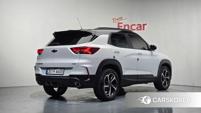 Chevrolet (GM Daewoo) Trailblazer 2023 Белый из Кореи