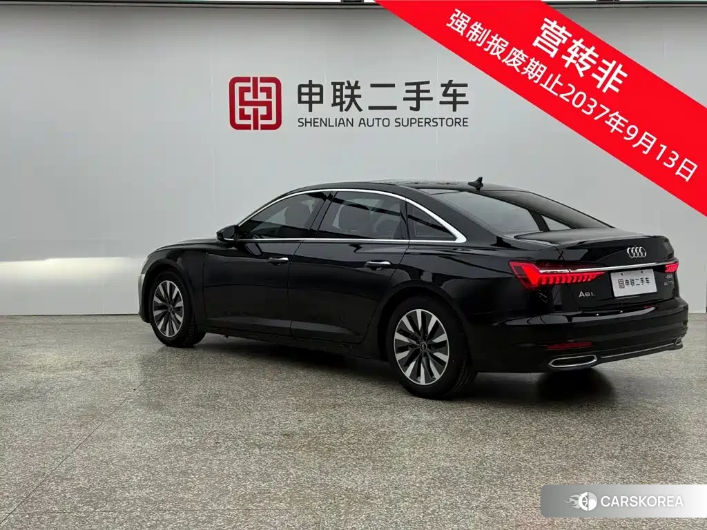 Audi A6L 2022 Черный из Китая