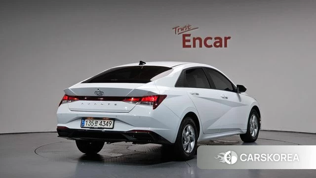 Hyundai Avante (CN7) 2020 Белый из Кореи