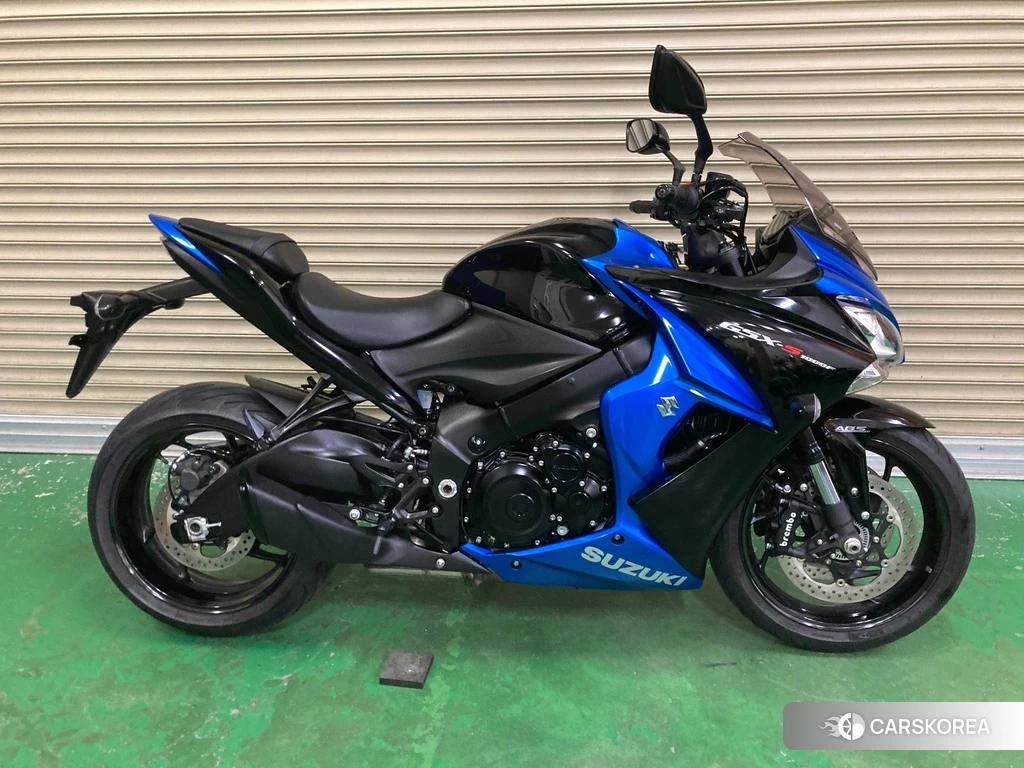 Проданный Suzuki GSX-S1000F 2020 из Японии, фото 2