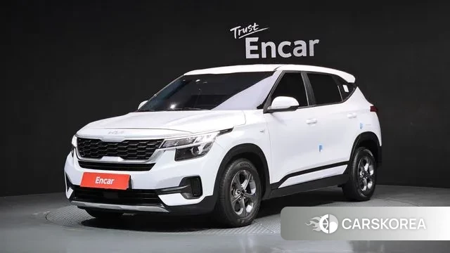 Kia Seltos 2022 Белый из Кореи