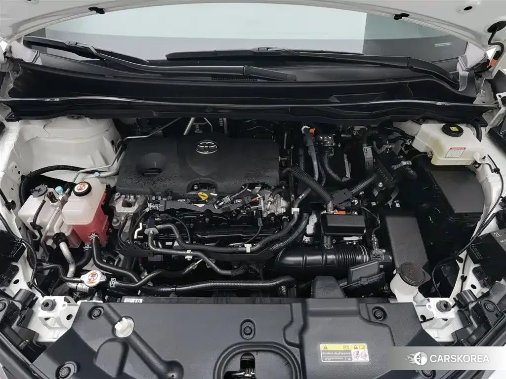 Toyota Grevia 2023 Белый из Китая